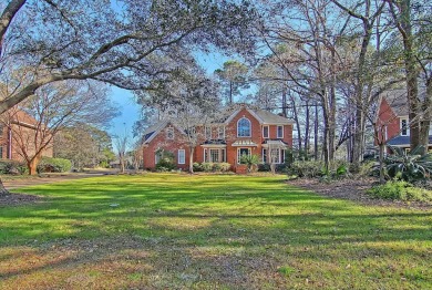 Welcome home to 8614 Arthur Hills Circle in the gated golf on Coosaw Creek Country Club in South Carolina - for sale on GolfHomes.com, golf home, golf lot