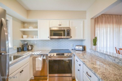 This Linville Gardens Condo has the Trifecta Buyers are looking on Pinehurst Resort and Country Club in North Carolina - for sale on GolfHomes.com, golf home, golf lot