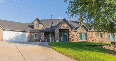 Custom designed home in beautiful Lake Tanglewood.   This home on Lake Tanglewood Golf Course in Texas - for sale on GolfHomes.com, golf home, golf lot