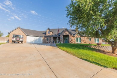 Custom designed home in beautiful Lake Tanglewood.   This home on Lake Tanglewood Golf Course in Texas - for sale on GolfHomes.com, golf home, golf lot