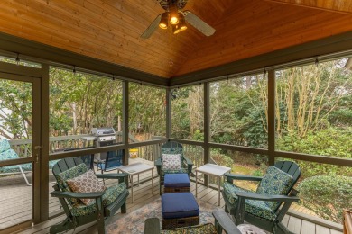 Welcome to this beautifully landscaped 3-bedroom, 2-bathroom on Woodside Plantation Country Club in South Carolina - for sale on GolfHomes.com, golf home, golf lot