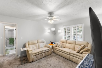 **Now offering 2500 in closing costs for buyer. Motivated Seller on Woodside Plantation Country Club in South Carolina - for sale on GolfHomes.com, golf home, golf lot