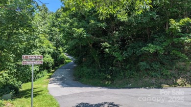 Discover a rare opportunity to build your dream mountain estate on Waynesville Country Club Inn in North Carolina - for sale on GolfHomes.com, golf home, golf lot