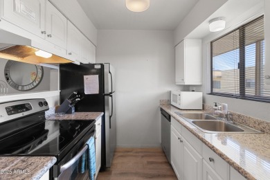 10++ Scottsdale/Paradise Valley/ Arcadia location!! MOVE-IN on The Phoenician  in Arizona - for sale on GolfHomes.com, golf home, golf lot