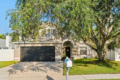 Sellers are offering $12,000 towards buyer's closing costs! on Twin Rivers Golf Club in Florida - for sale on GolfHomes.com, golf home, golf lot