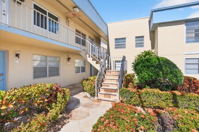 Beautiful 2-Bedroom, 2-Bath golfview Condo in Kings Point. Enjoy on Kings Point Golf -Flanders Way in Florida - for sale on GolfHomes.com, golf home, golf lot