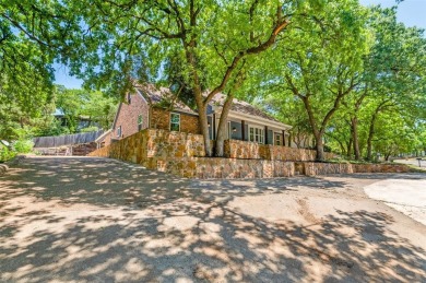 Welcome to 2711 Lincoln Dr, an extensively upgraded home with on Texas Rangers Golf Club  in Texas - for sale on GolfHomes.com, golf home, golf lot
