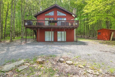 Welcome to this beautifully updated bi-level home, perfectly on The Hideout Golf in Pennsylvania - for sale on GolfHomes.com, golf home, golf lot