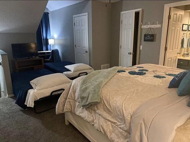 This move-in ready condo comes furnished and is a great place on Pointe Royale Village Country Club in Missouri - for sale on GolfHomes.com, golf home, golf lot