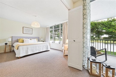 Escape to the Palm Aire lifestyle in this spacious 2BR/2BA condo on Palm-Aire Country Club and Resort - The Oaks in Florida - for sale on GolfHomes.com, golf home, golf lot