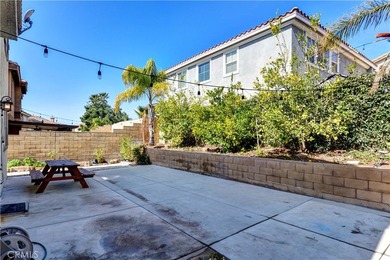 Welcome to this charming 3-bedroom, 2.5-bathroom home located in on Sierra Lakes Golf Club in California - for sale on GolfHomes.com, golf home, golf lot