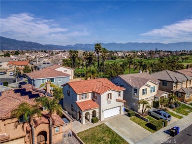 Welcome to this charming 3-bedroom, 2.5-bathroom home located in on Sierra Lakes Golf Club in California - for sale on GolfHomes.com, golf home, golf lot