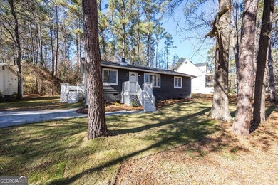 This 3-bedroom, 2-bath home has been completely updated from top on Golf Club of Macon in Georgia - for sale on GolfHomes.com, golf home, golf lot