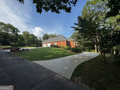 BEAUTIFUL BRICK HOME situated on 2.65 acres located in the on The Orchard Golf and Country Club in Georgia - for sale on GolfHomes.com, golf home, golf lot