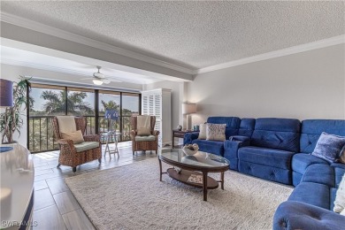 A Stunning Clean and Meticulously Maintained Unite see for on Seven Lakes Golf and Tennis Community in Florida - for sale on GolfHomes.com, golf home, golf lot