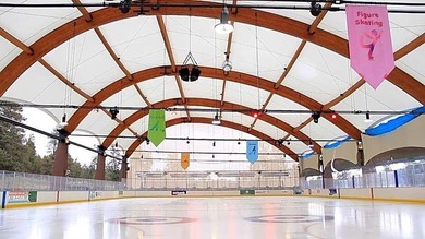 Beautiful .77-acre lot in the Running Y Ranch Resort with on Running Y Ranch Resort in Oregon - for sale on GolfHomes.com, golf home, golf lot