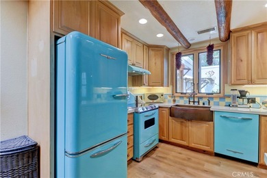 Welcome to this charming 2-bedroom, 2-bath casita in a 55+ on Laguna Woods Village Golf Course in California - for sale on GolfHomes.com, golf home, golf lot