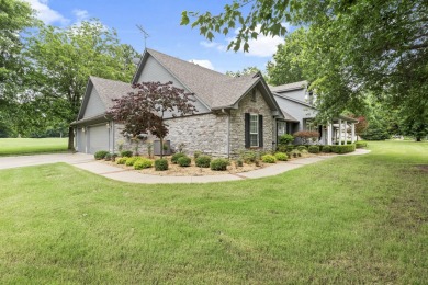 Surround yourself with beauty, golf, nature, and lake living in on Patricia Island Golf Club in Oklahoma - for sale on GolfHomes.com, golf home, golf lot