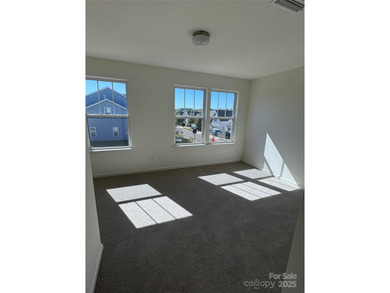 Just Listed check out this amazing 3 bedroom 2.5 bath home in on Edgewater Golf Club in South Carolina - for sale on GolfHomes.com, golf home, golf lot