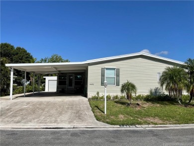 This home truly has it all! 3 bedrooms/2 bath + bonus room on Indianwood Golf and Country Club in Florida - for sale on GolfHomes.com, golf home, golf lot