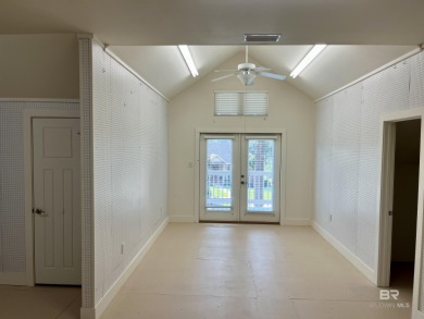 One owner home first time on the market with no HOA fees on Quail Creek Golf Course in Alabama - for sale on GolfHomes.com, golf home, golf lot