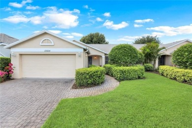 Exclusive Charter Golf Membership($50,000 value)! This adorable on Hunters Ridge Country Club in Florida - for sale on GolfHomes.com, golf home, golf lot