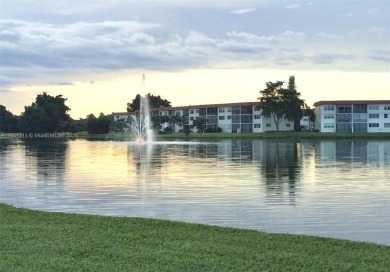 Great location!  Gorgeous 2 /2 condo located in the 1st floor on Hollybrook Golf and Tennis Club  in Florida - for sale on GolfHomes.com, golf home, golf lot