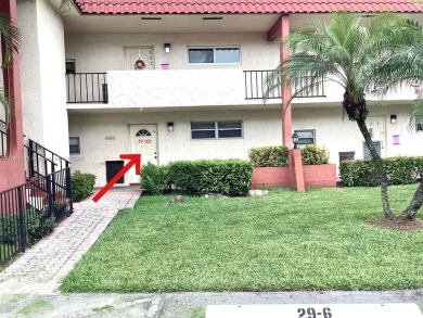 Great location!  Gorgeous 2 /2 condo located in the 1st floor on Hollybrook Golf and Tennis Club  in Florida - for sale on GolfHomes.com, golf home, golf lot