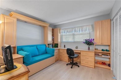 Beautiful renovated condo with immediate FREE GOLF MEMBERSHIP on High Point Country Club in Florida - for sale on GolfHomes.com, golf home, golf lot