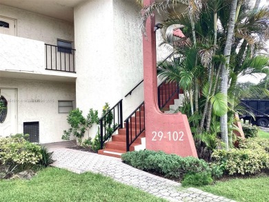 Great location!  Gorgeous 2 /2 condo located in the 1st floor on Hollybrook Golf and Tennis Club  in Florida - for sale on GolfHomes.com, golf home, golf lot