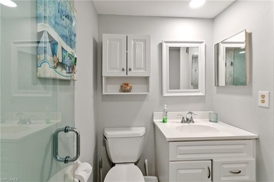 Beautiful renovated condo with immediate FREE GOLF MEMBERSHIP on High Point Country Club in Florida - for sale on GolfHomes.com, golf home, golf lot