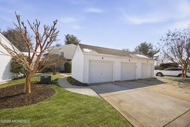 Beautifully maintained 2-bedroom townhouse-style condo with a on Raintree Golf Course in New Jersey - for sale on GolfHomes.com, golf home, golf lot