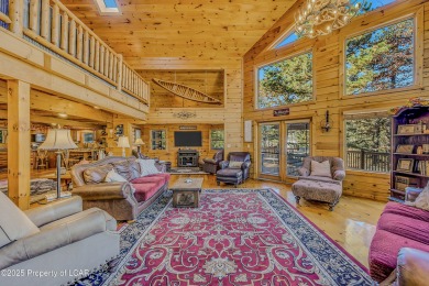 Stunning custom-built log chalet in desirable Eagle Rock Resort on Eagle Rock Golf and Ski Resort in Pennsylvania - for sale on GolfHomes.com, golf home, golf lot