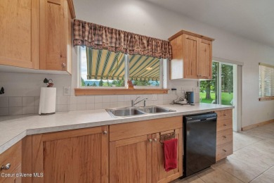 Wonderful, furnished townhome on the 14th AND 15th green of on Stoneridge Golf Club in Idaho - for sale on GolfHomes.com, golf home, golf lot