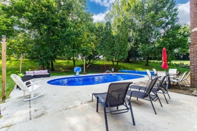 Backyard meets fairway at this Florence gem! Located on a quiet on Boone Links Golf Course in Kentucky - for sale on GolfHomes.com, golf home, golf lot
