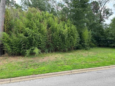 Looking for the perfect lot to build your dream home on? You've on Hot Springs Golf and Country Club in Arkansas - for sale on GolfHomes.com, golf home, golf lot