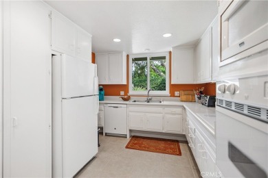 WONDERFUL GRANADA MODEL WITH NO STAIRS AND NO ONE ABOVE OR BELOW on Laguna Woods Village Golf Course in California - for sale on GolfHomes.com, golf home, golf lot