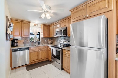 Beautifully updated 2BR/2BA condo with an eastern exposure & on Deer Creek Golf Club in Florida - for sale on GolfHomes.com, golf home, golf lot