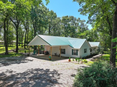 Beautiful 4BR, 3.5 Bath home near Patricia Island -NO HOA, but on Patricia Island Golf Club in Oklahoma - for sale on GolfHomes.com, golf home, golf lot