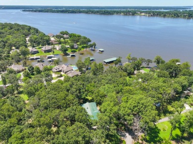 Beautiful 4BR, 3.5 Bath home near Patricia Island -NO HOA, but on Patricia Island Golf Club in Oklahoma - for sale on GolfHomes.com, golf home, golf lot
