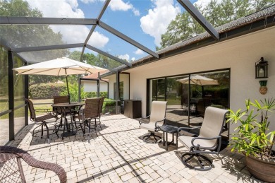 Wow, Black Diamond Ranch under 300K! Phenomenal house located in on Black Diamond Ranch Golf Course in Florida - for sale on GolfHomes.com, golf home, golf lot