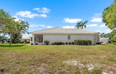 This rare UNATTACHED single-family-home-style condo is a on Falcon Watch Golf Club in Florida - for sale on GolfHomes.com, golf home, golf lot