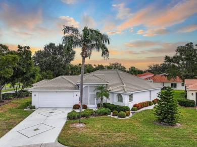This rare UNATTACHED single-family-home-style condo is a on Falcon Watch Golf Club in Florida - for sale on GolfHomes.com, golf home, golf lot