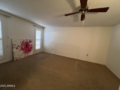 VERY WELL MAINTAINED 2 BED 2 BATH HOME ON A GREAT STREET IN on Sun City-Willow Creek / Willow Brook  in Arizona - for sale on GolfHomes.com, golf home, golf lot