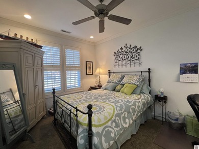 Living is easy in this one level luxurious condo situated close on Rolling Hills Country Club in Kentucky - for sale on GolfHomes.com, golf home, golf lot