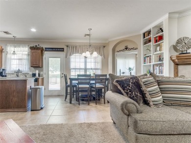 Investor Opportunity - Duplex Backing up to Golf Course!! on Golf Club At Surrey Hills in Oklahoma - for sale on GolfHomes.com, golf home, golf lot