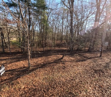 A wonderful class A2 buildable lot tucked behind Dorchester's on Dorchester Country Club in Tennessee - for sale on GolfHomes.com, golf home, golf lot
