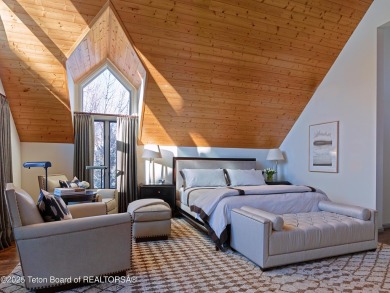 This unequaled Teton Pines Cluster unit was completely remodeled on Teton Pines Golf Club in Wyoming - for sale on GolfHomes.com, golf home, golf lot