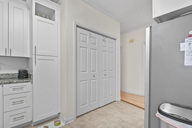 Welcome to this beautiful and spacious 3-bedroom, 2-bath on Palmetto Greens Golf and Country Club in South Carolina - for sale on GolfHomes.com, golf home, golf lot