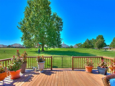 Investor Opportunity - Duplex Backing up to Golf Course!! on Golf Club At Surrey Hills in Oklahoma - for sale on GolfHomes.com, golf home, golf lot